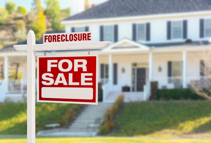 Queens had more foreclosures than three boroughs combined in first quarter of 2026: report – QNS