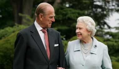 Queen Elizabeth ‘Divorce’ Report Stuns Royalists