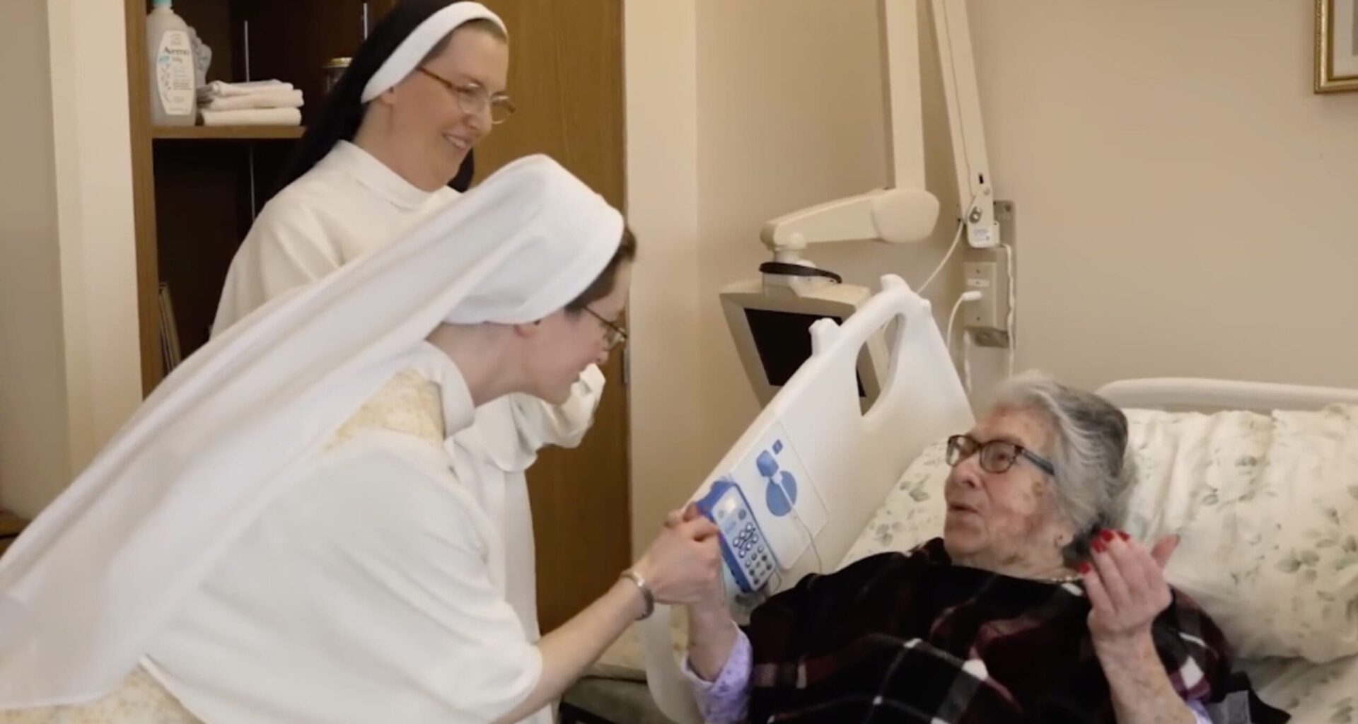 Dominican Sisters challenge New York gender-identity law in court