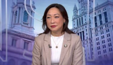 Councilmember Lee looks at budget proposal