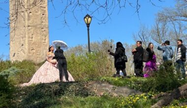 Strike by Building Workers Averted; UWS Residents of Care Home Travel Internationally Via Virtual Reality; Canadian Tennis Star Buys UWS Dakota Apartment