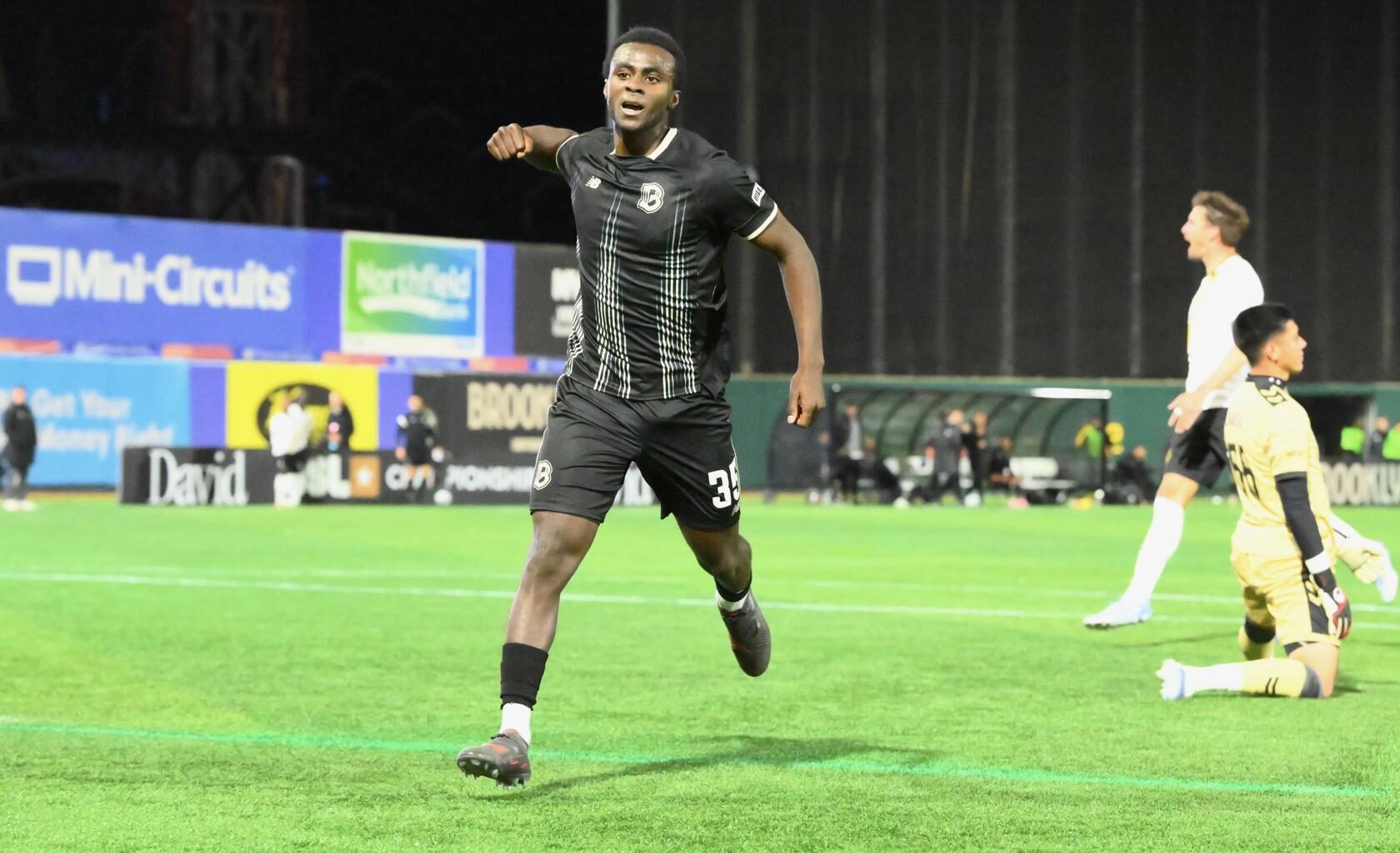 3-0 Statement Win Powers Anderson to Player of the Week