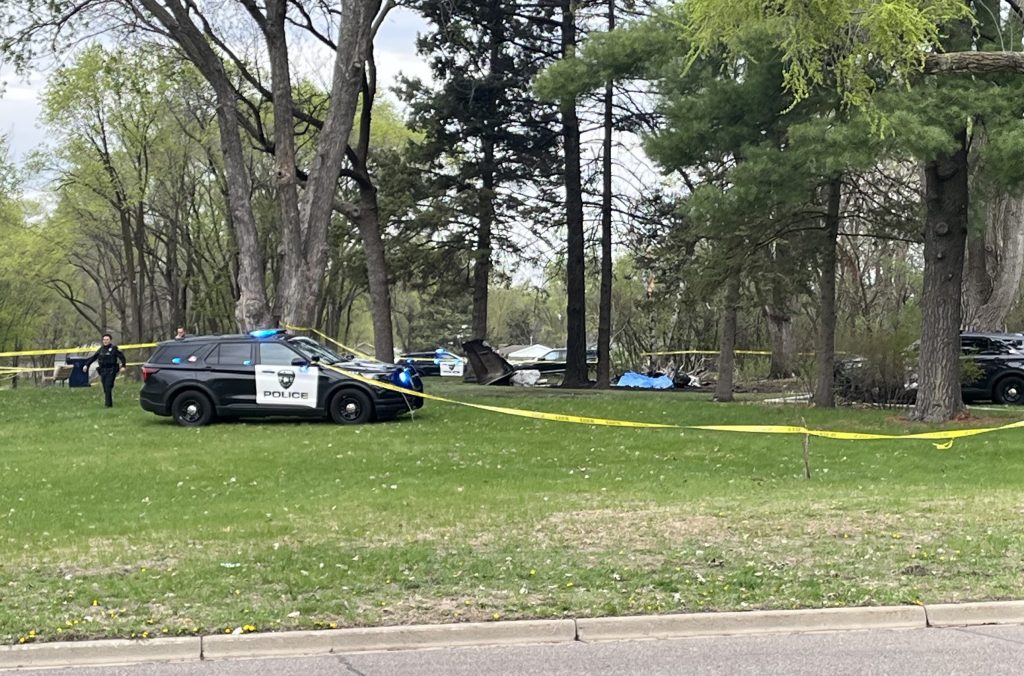 Occupants killed when small plane crashes in Brooklyn Park – Twin Cities
