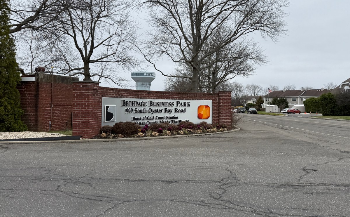 UAE-based delivery company set to move regional space from Queens to Bethpage