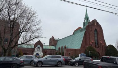 Parents pull children from St. Bernadette’s school amid concerns • Brooklyn Paper