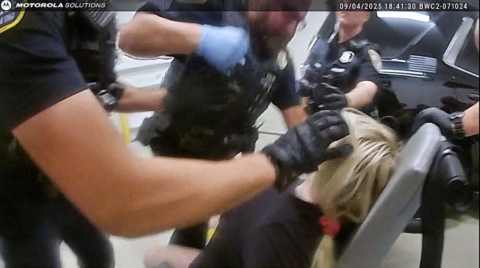 Court hearing for former Brooklyn police sergeant accused of punching restrained woman.