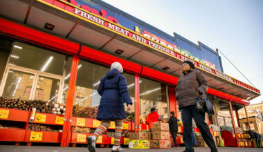 super market