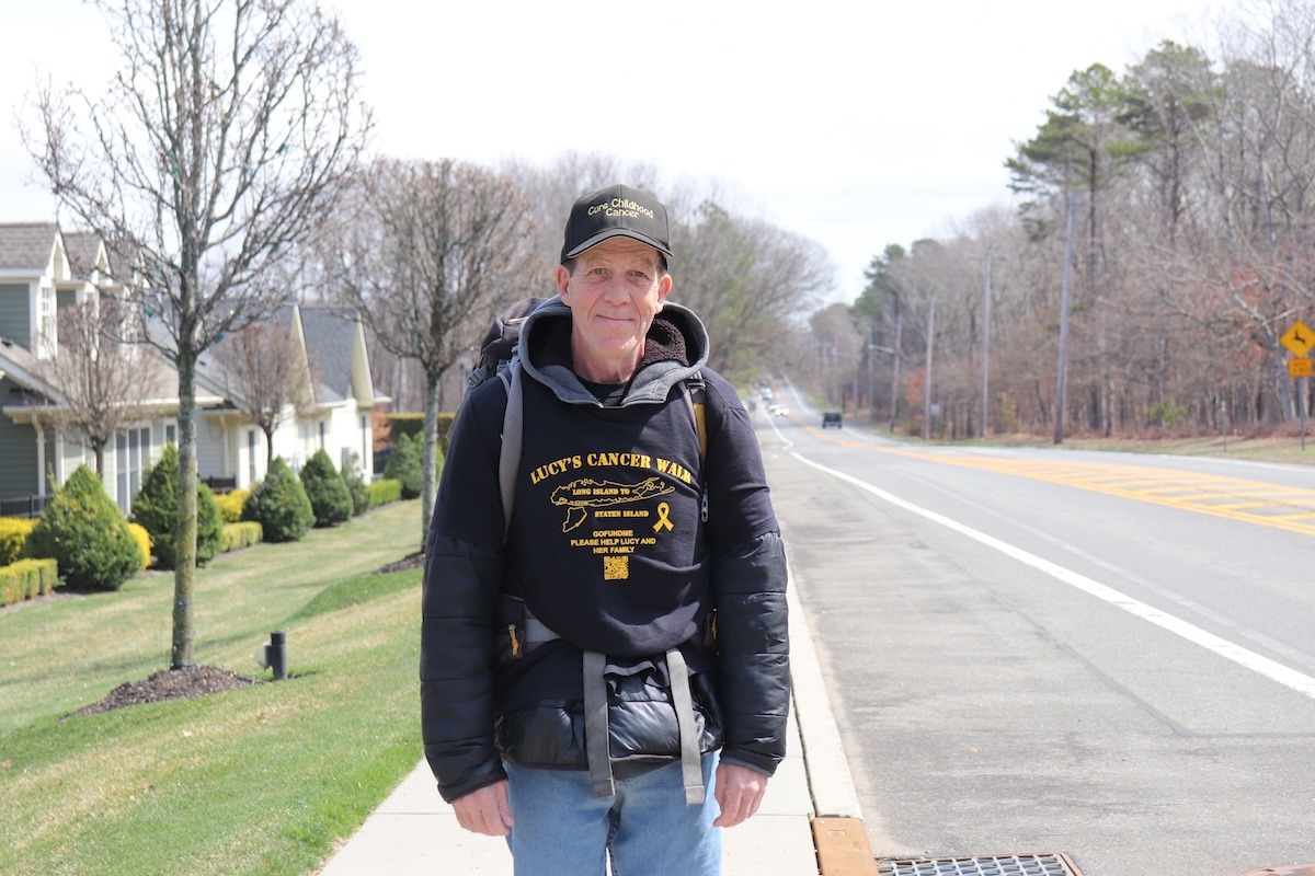 Wading River start kicks off 100-mile walk for Staten Island girl with cancer