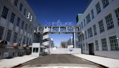 Deutsche Bank sues to foreclose on Kaufman Astoria Studios after owner defaults on $340 million loan – QNS