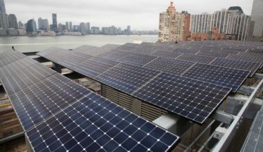 EXCLUSIVE | Mamdani administration powers forward with solar panel push in NYC schools