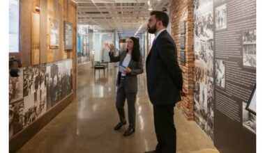 Mamdani Visits Kupferberg Holocaust Center