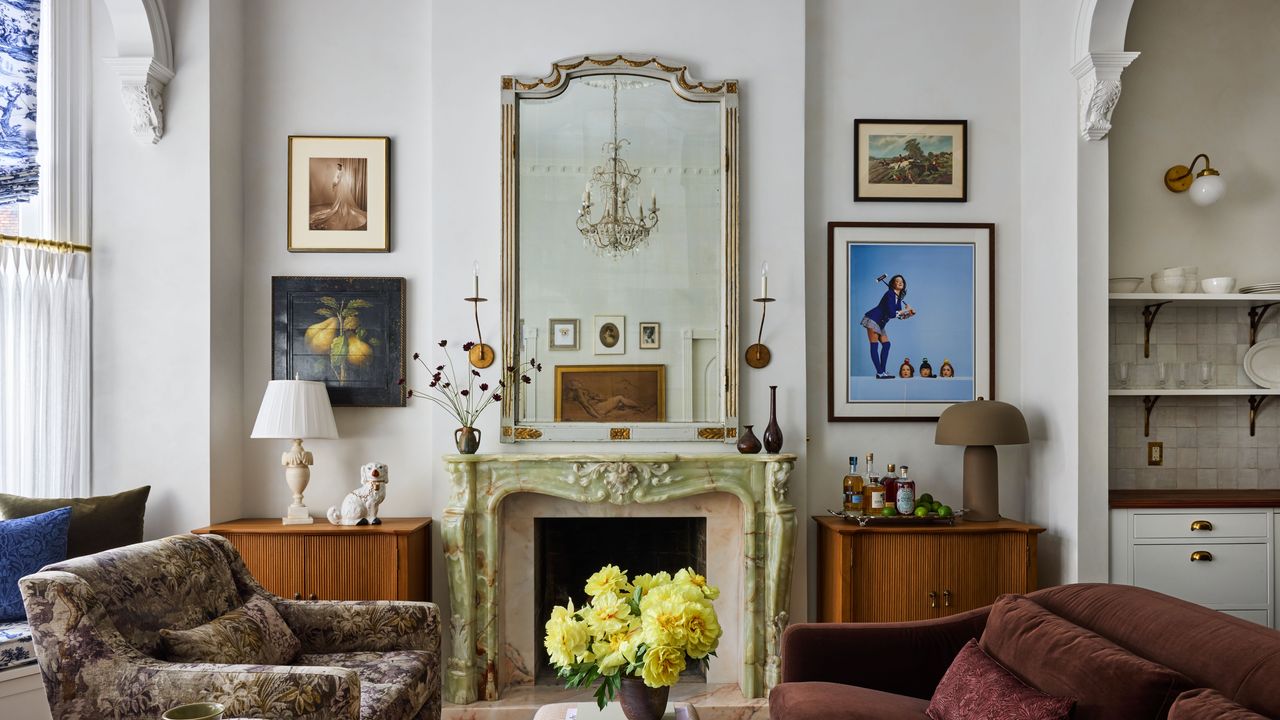 Broadway Actress Barrett Wilbert Weed Turned Her Brooklyn Heights Apartment Into a Victorian Dollhouse