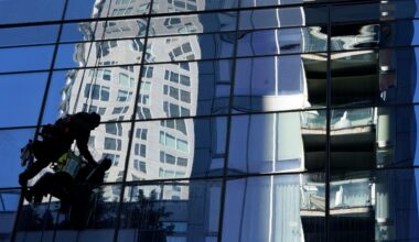 NYC apprenticeship program: Earn money while training