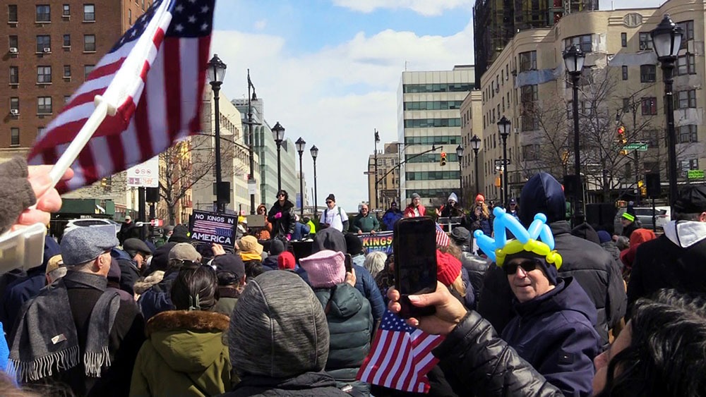 Bronxites Show Up for Three “No Kings” Rallies Held Across the Borough on 3rd Nationwide “No Kings” Day