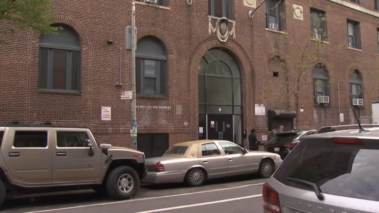 Judge puts plans for East Village shelter on hold