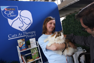 Free Therapy Cats Are Coming to NYC for Finals Week