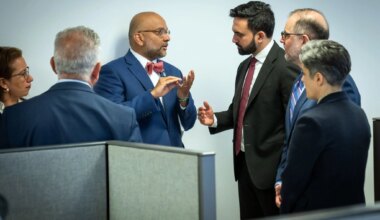 Advocates call on mayor to fully fund Right to Counsel — Queens Daily Eagle