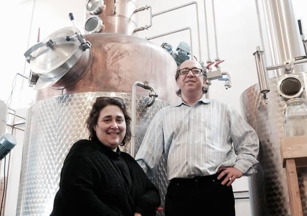 בני הזוג נחמיאס