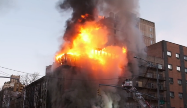 VIDEO: Massive fire erupts at vacant apartment building in Manhattan; 2 firefighters hurt