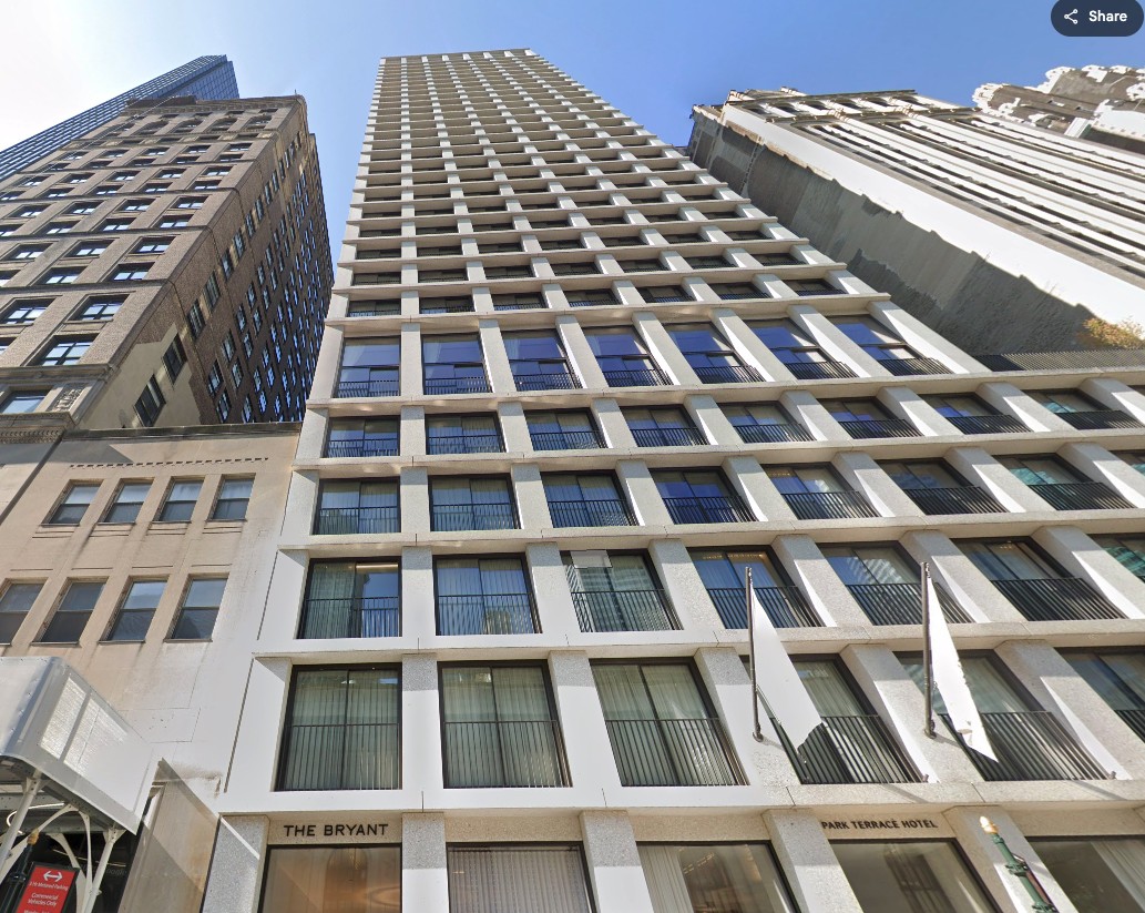 Manhattan appellate court forces developer to transfer Bryant Park condo ownership