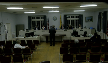 Manor residents voice concerns about Winstead’s vote against budget and meeting with Bronx Park Commissioner – Pelham Examiner