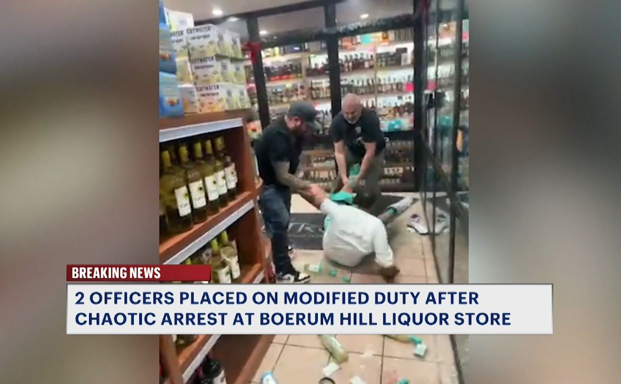 News 12 | Brooklyn | Caught On Camera Violent Arrest Made Inside Boreum Hill Liquor Store Investigation Underway