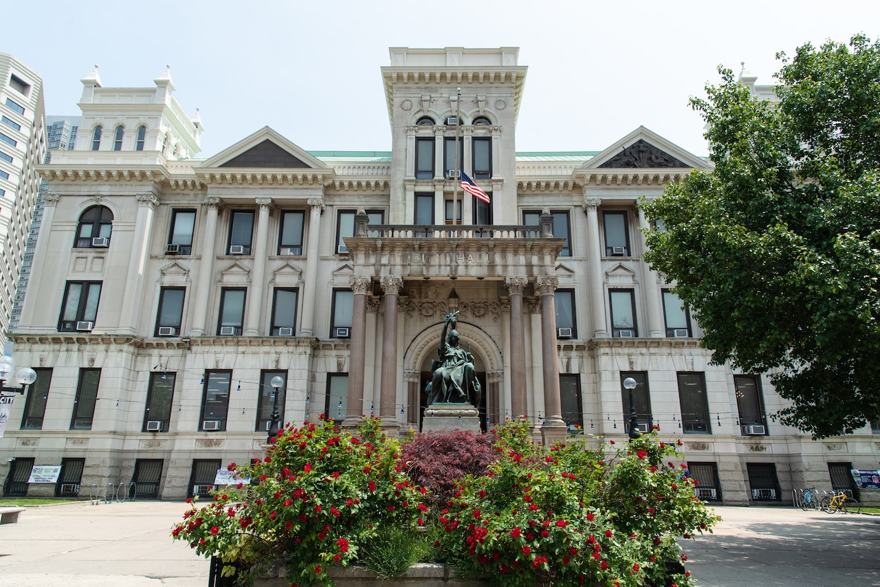 911 doesn’t always pick up in this N.J. city. Mayor vows no more unanswered cries for help.