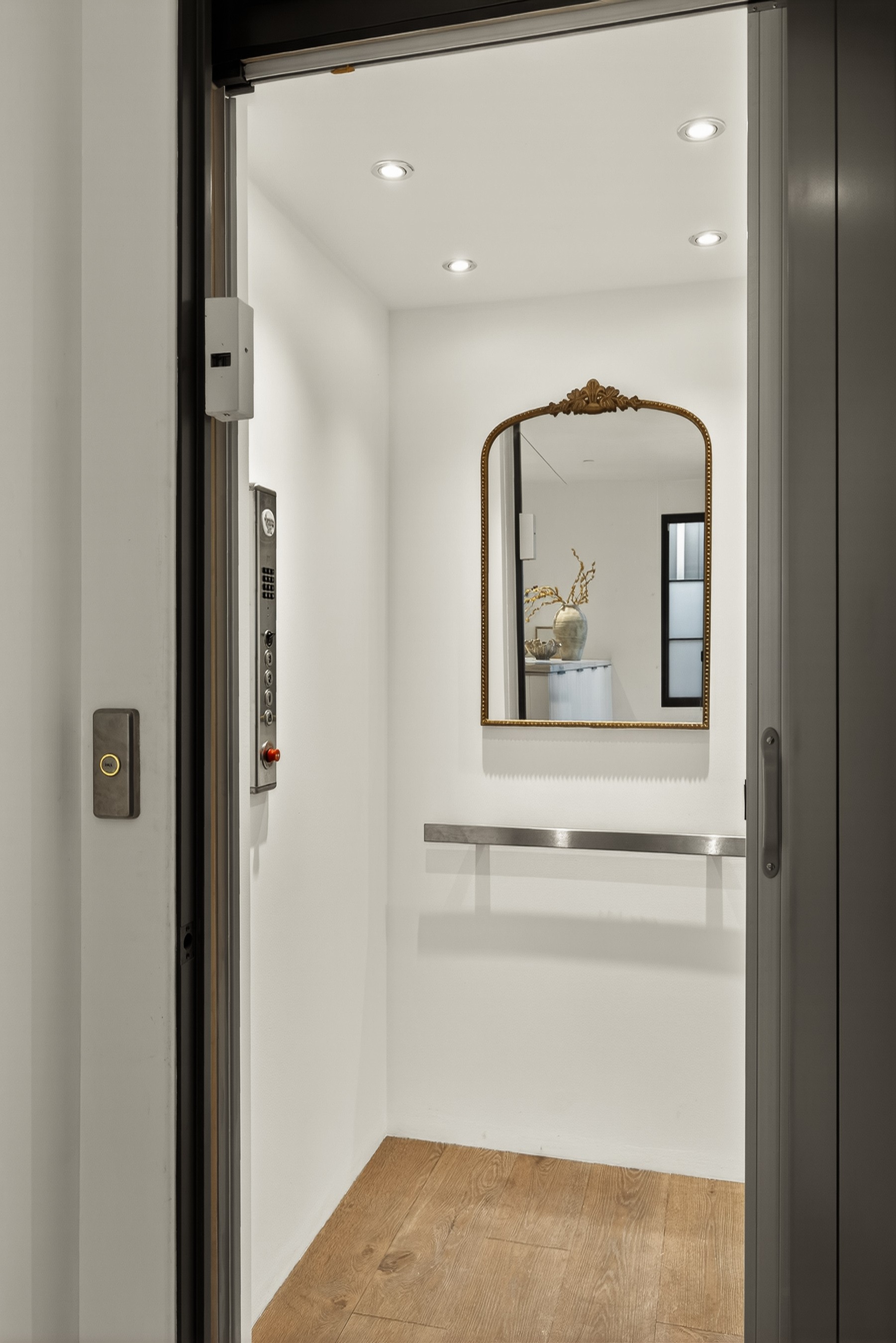 An elevator serves every floor. (Photo by Katya Grozovskaya)