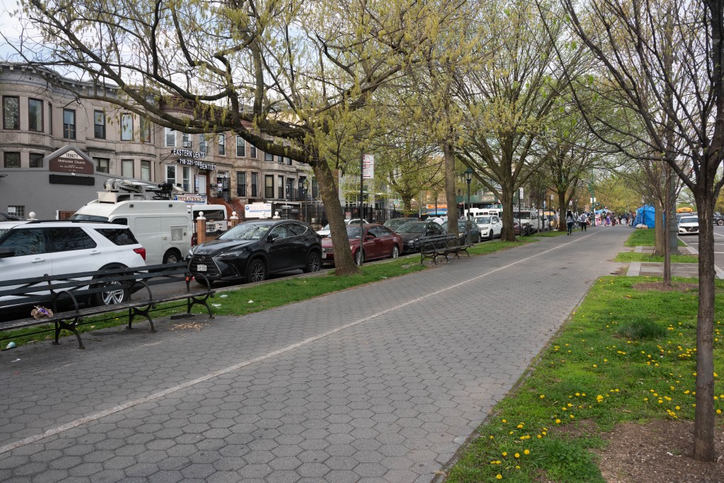 Man, 38, stabbed to death by woman he was fighting with on Brooklyn street