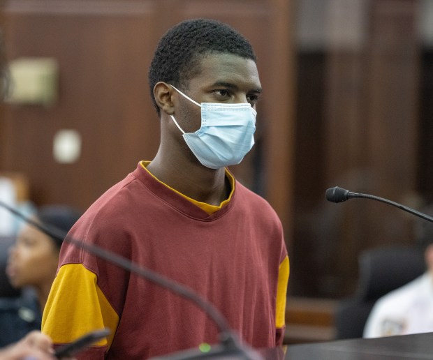 Jakhi Lodgson-McCray appears in Manhattan Criminal Court Tuesday, July 22, 2025 in Manhattan, New York. (New York Daily News/Pool)
