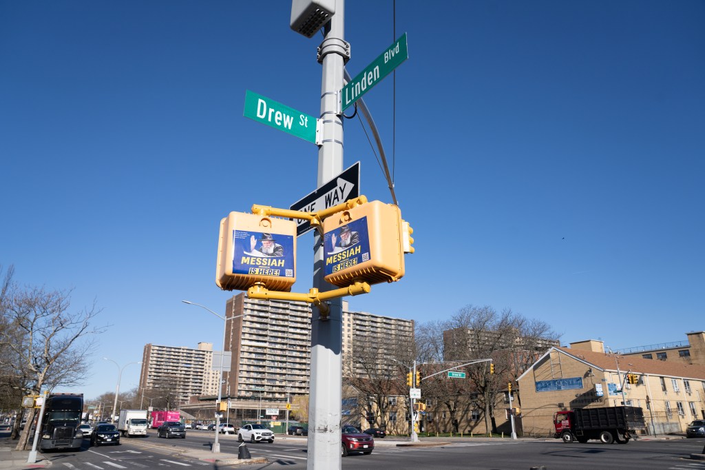 Unidentified man shot to death in Brooklyn's East New York