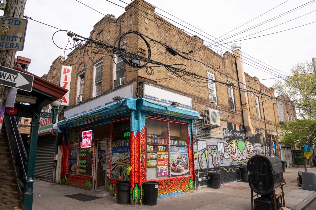Boy, 16, gunned down inside Brooklyn bodega
