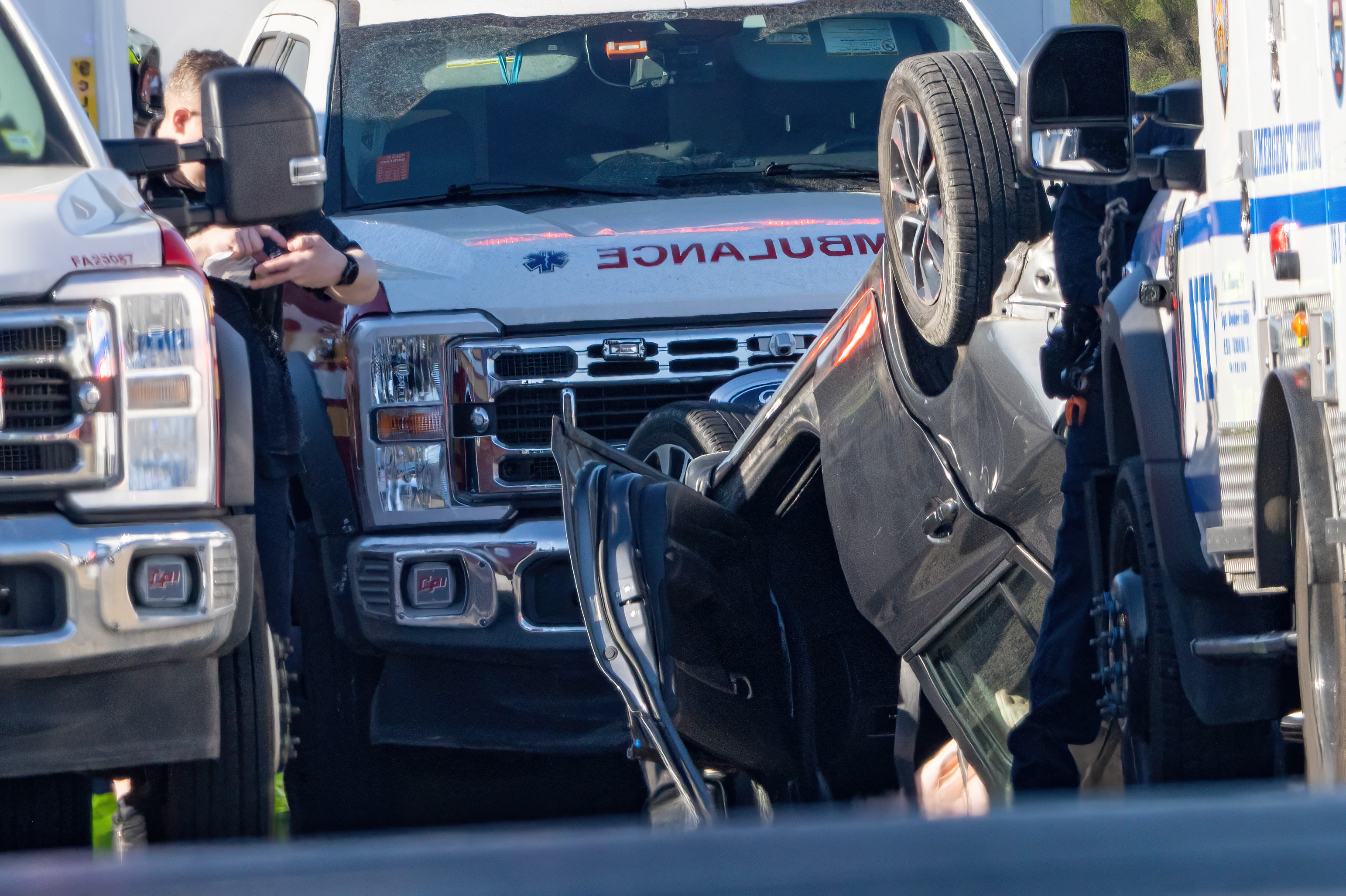 A Honda sedan traveling eastbound on the Brooklyn Queens Expressway...