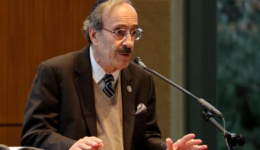Former NY Rep. Eliot Engel dies at 79 – NBC New York