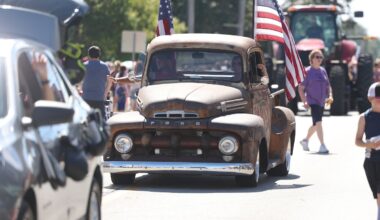 Independence Day parade back on in Manhattan – Shaw Local
