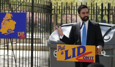 Mayor Zohran Kwame Mamdani and New York City Department of Sanitation Commissioner (DSNY) Gregory Anderson announce that six new Community Districts across the city will have 100% trash containerization by the end of 2027. Bower Park, Brooklyn. Friday, April 17, 2026. (Ed Reed/Mayoral Photography Office)