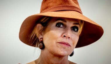 Queen Máxima skips Easter break, reviving a midi dress to highlight her showstopping accessories