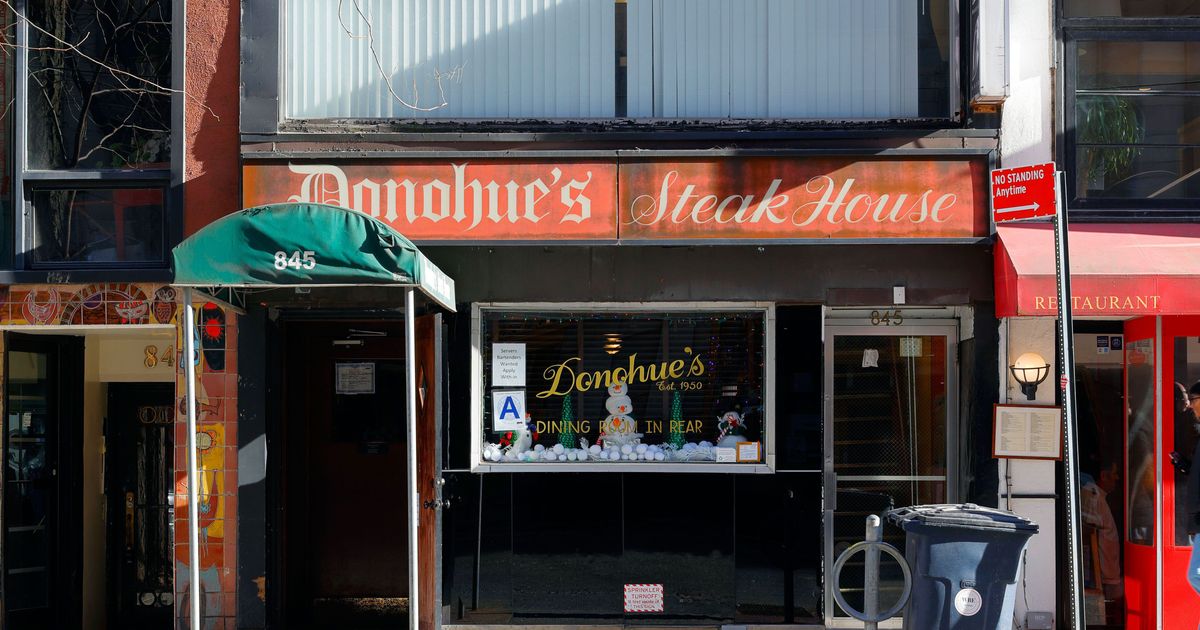 Donohue’s Steak House, an NYC Icon, Is Set to Close
