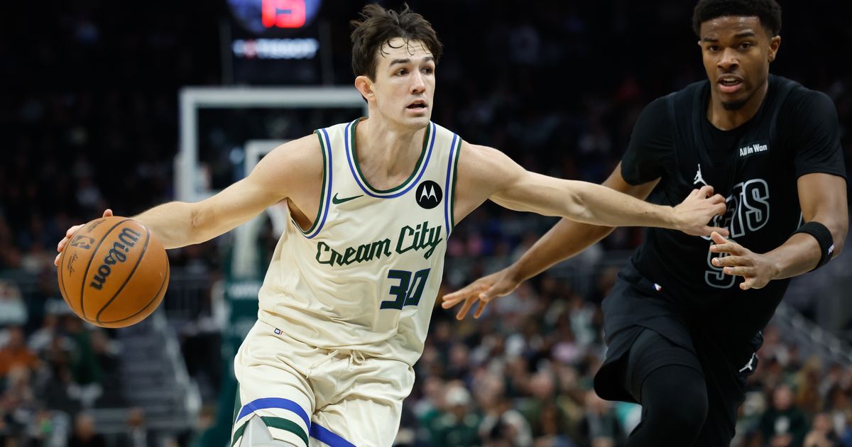 Green makes 11 3-pointers to set Bucks' single-game record in 125-108 win over Nets :: WRAL.com