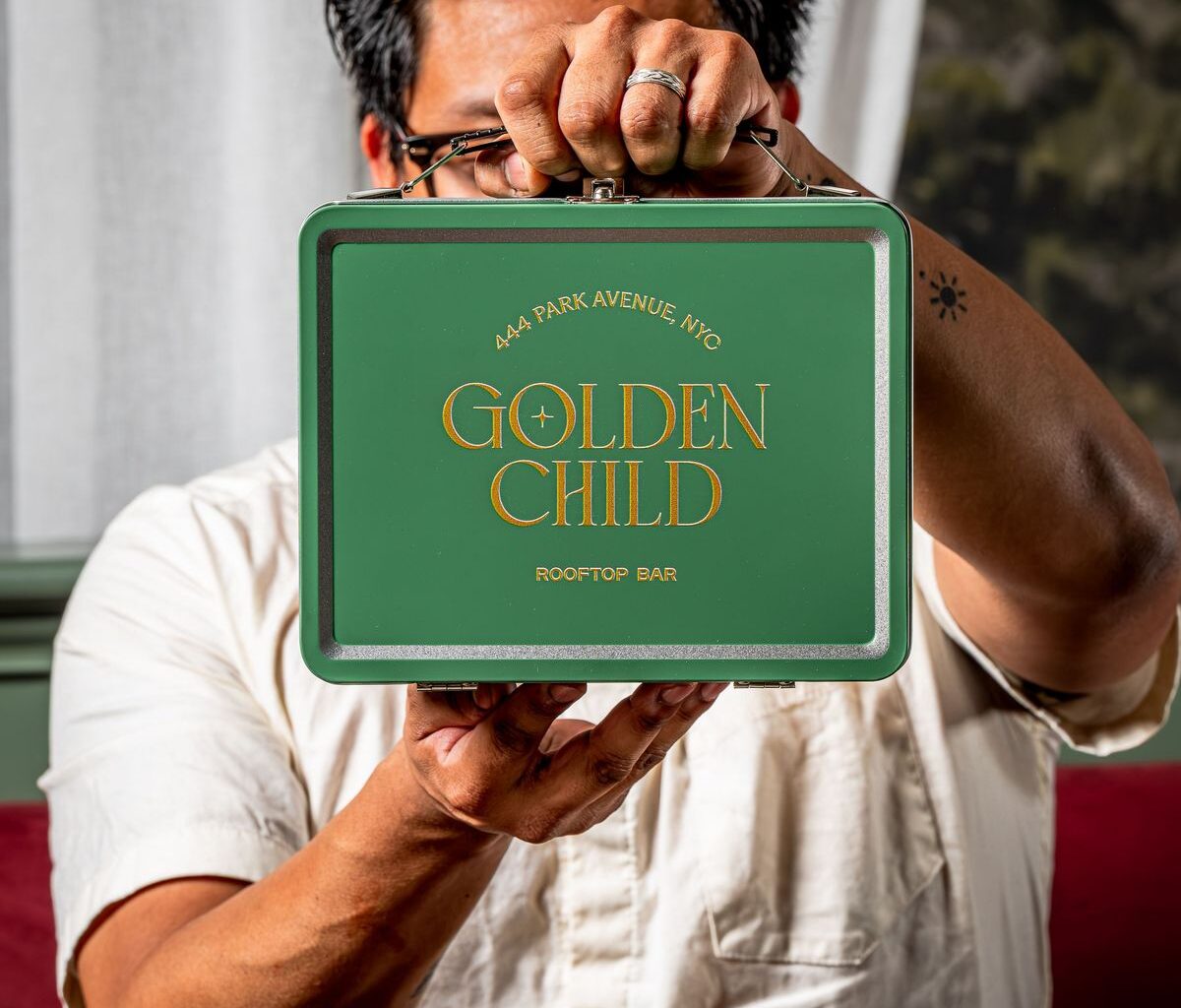 RHG_GOLDENCHILD_LUNCHBOX-2