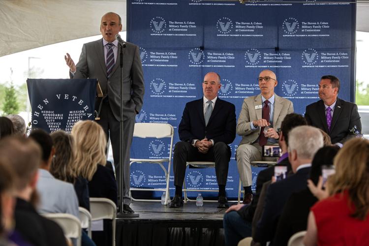 New veterans clinic opens in Manhattan to bridge military mental health gaps