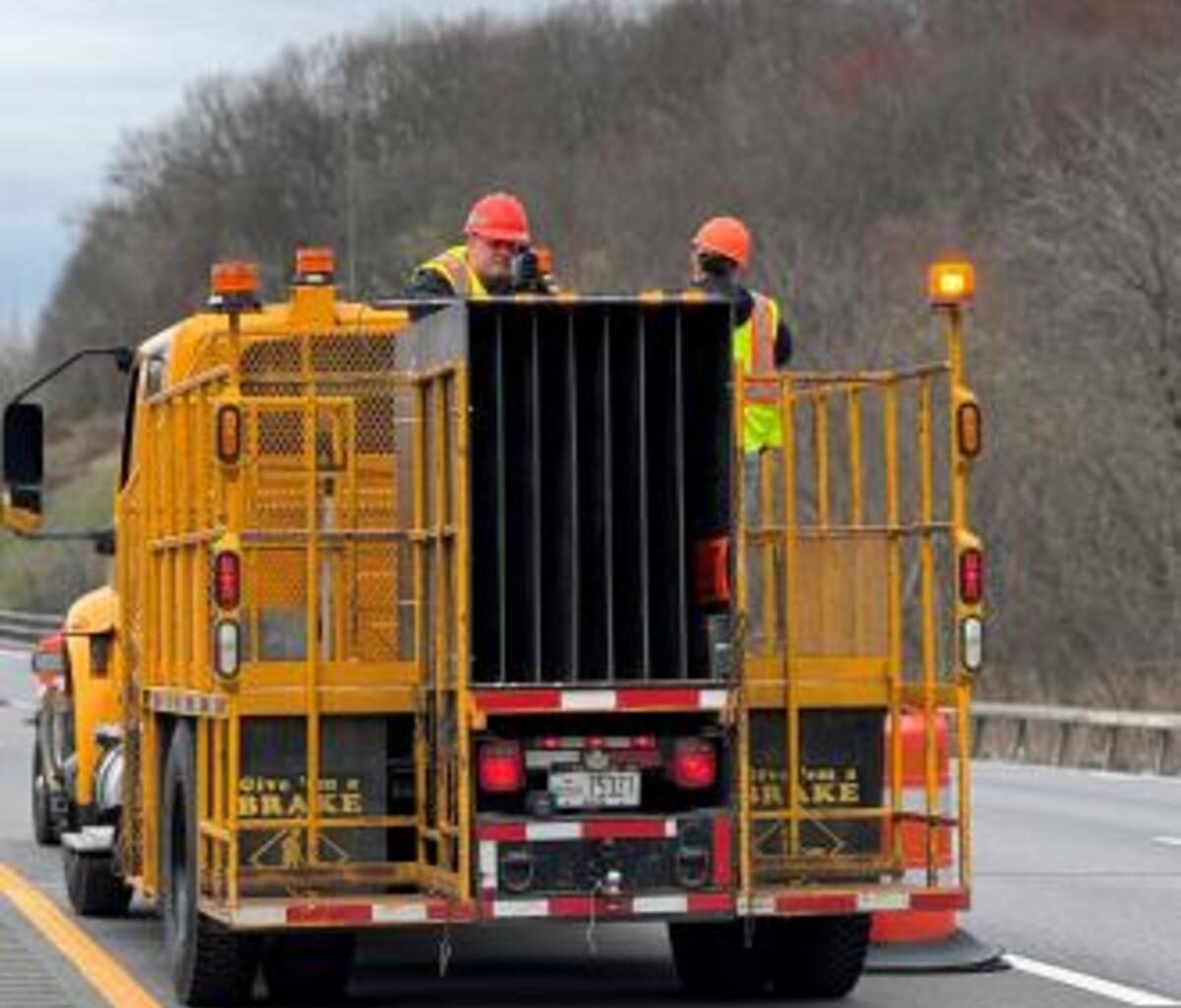 New York State Police Posing As Workers Issue Over 700 Tickets