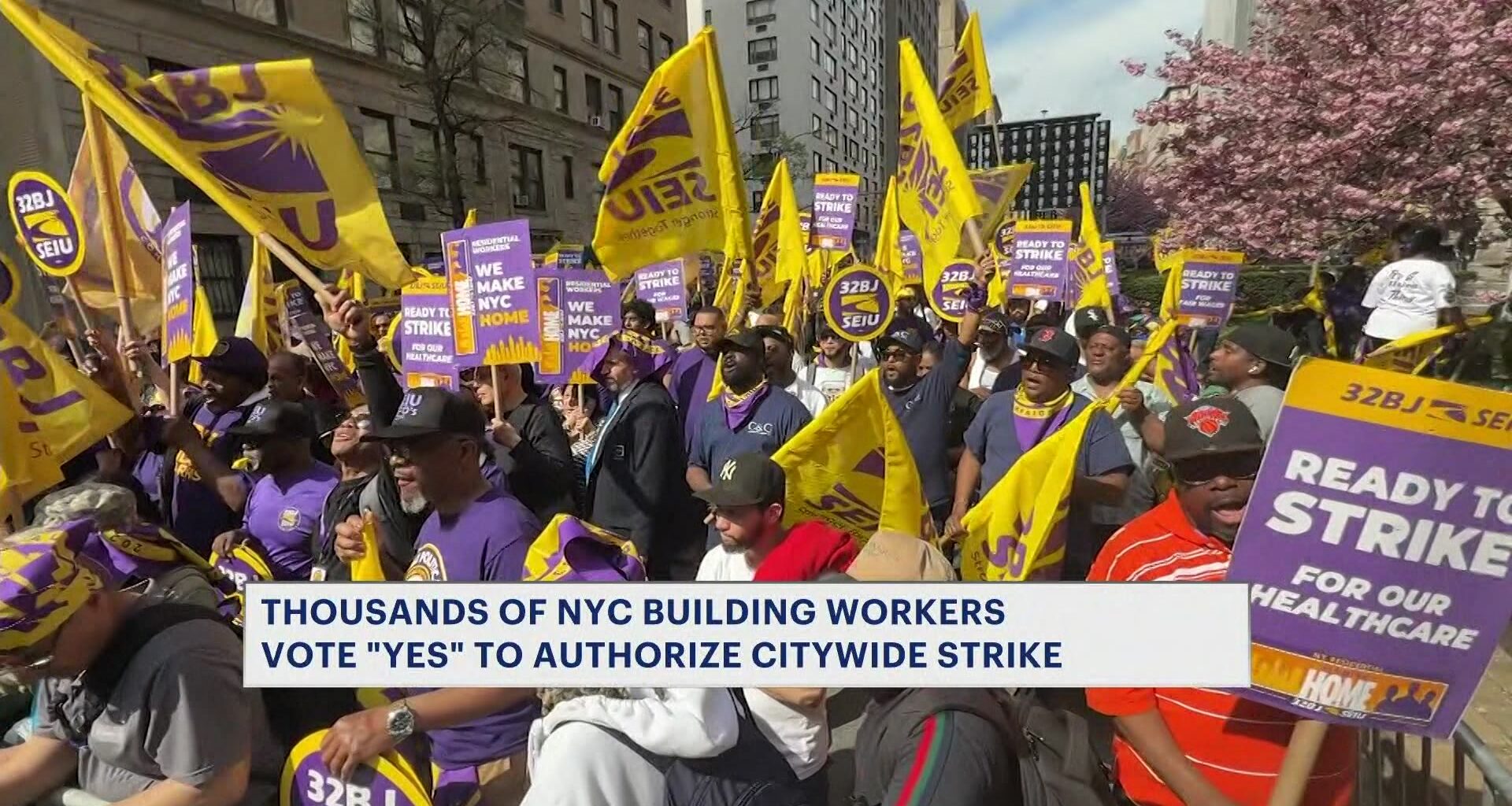 News 12 | Bronx | Thousands Of Nyc Building Workers Vote Yes On Potential Strike