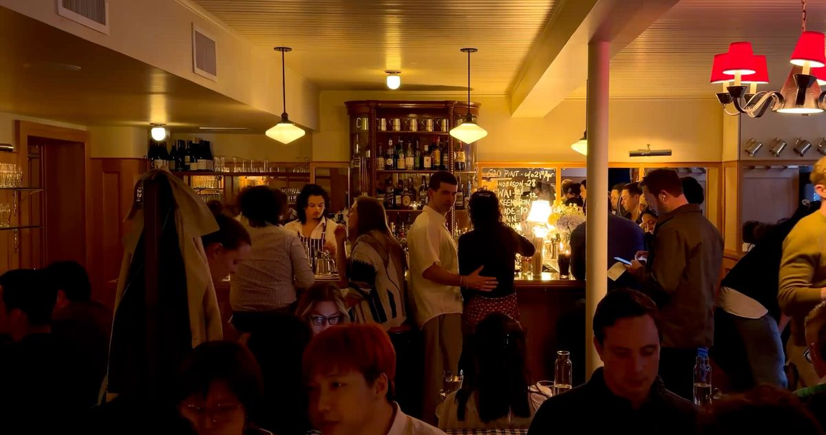 Dean’s Is a Soho Local