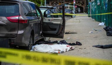 Queens mystery: Man hospitalized after being found covered in blood inside parked minivan