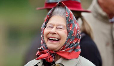 Queen Elizabeth II's 'off-duty' 1971 waterfall photo leaves fans spellbound