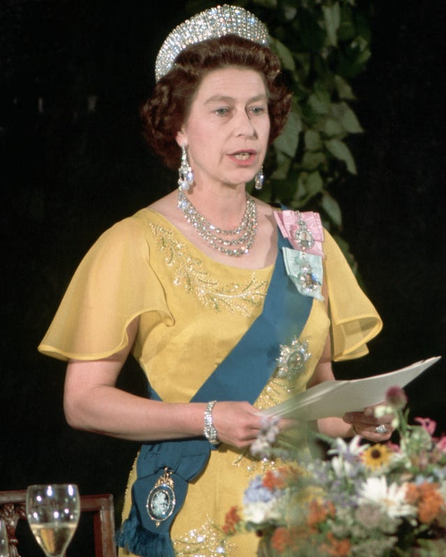 Queen Elizabeth Speaking Queen Elizabeth Speaking