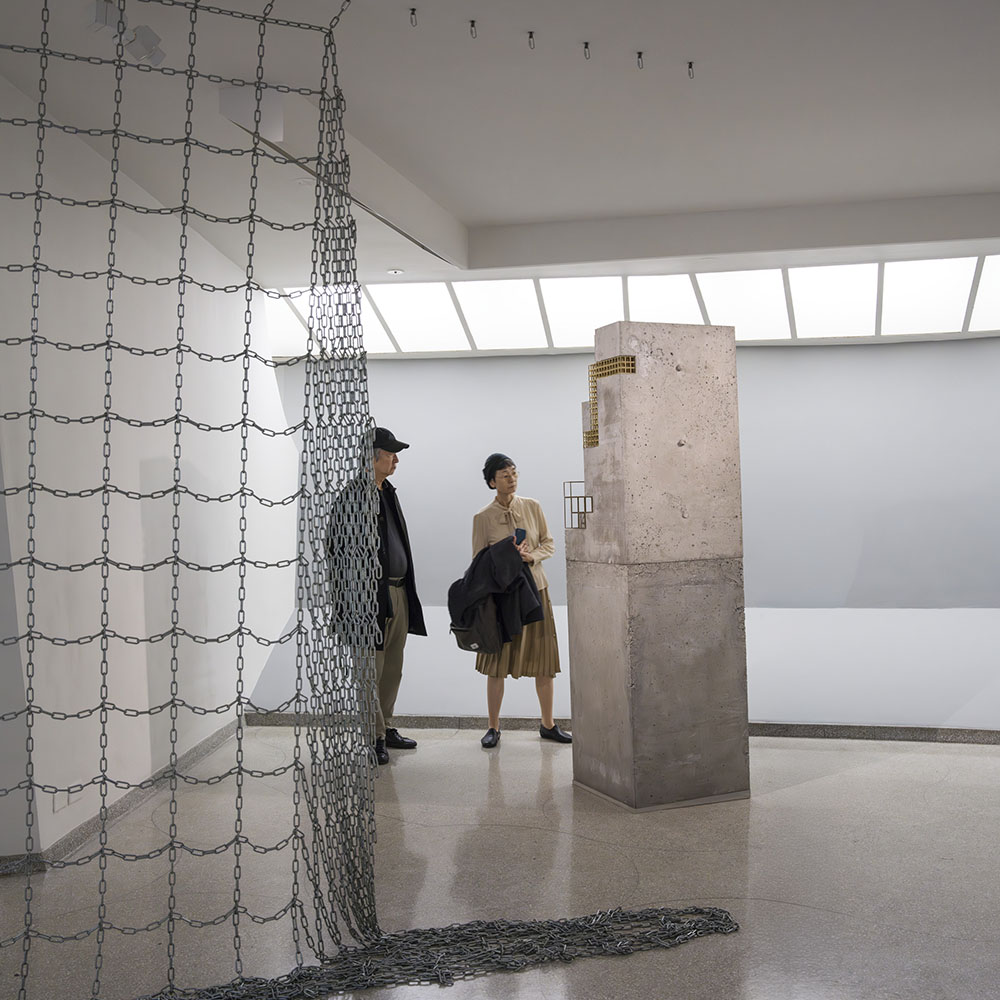 Speed Round! 13 Critics Review 25 NYC Shows Before You Finish Your Morning Coffee