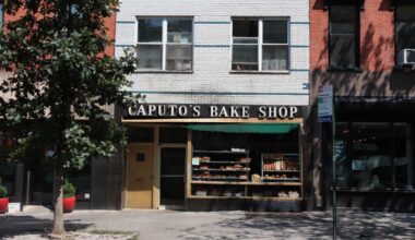 Caputo’s Bake Shop closes after 124 years in Carroll Gardens • Brooklyn Paper