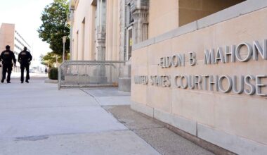 Dallas man convicted of threatening Texas and New York judges, sending powder-filled letters to Fort Worth courthouse